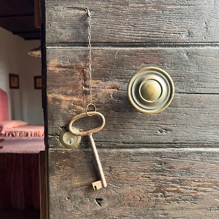 Apartment In An Antique Tuscan Farm Il Podere Caminino